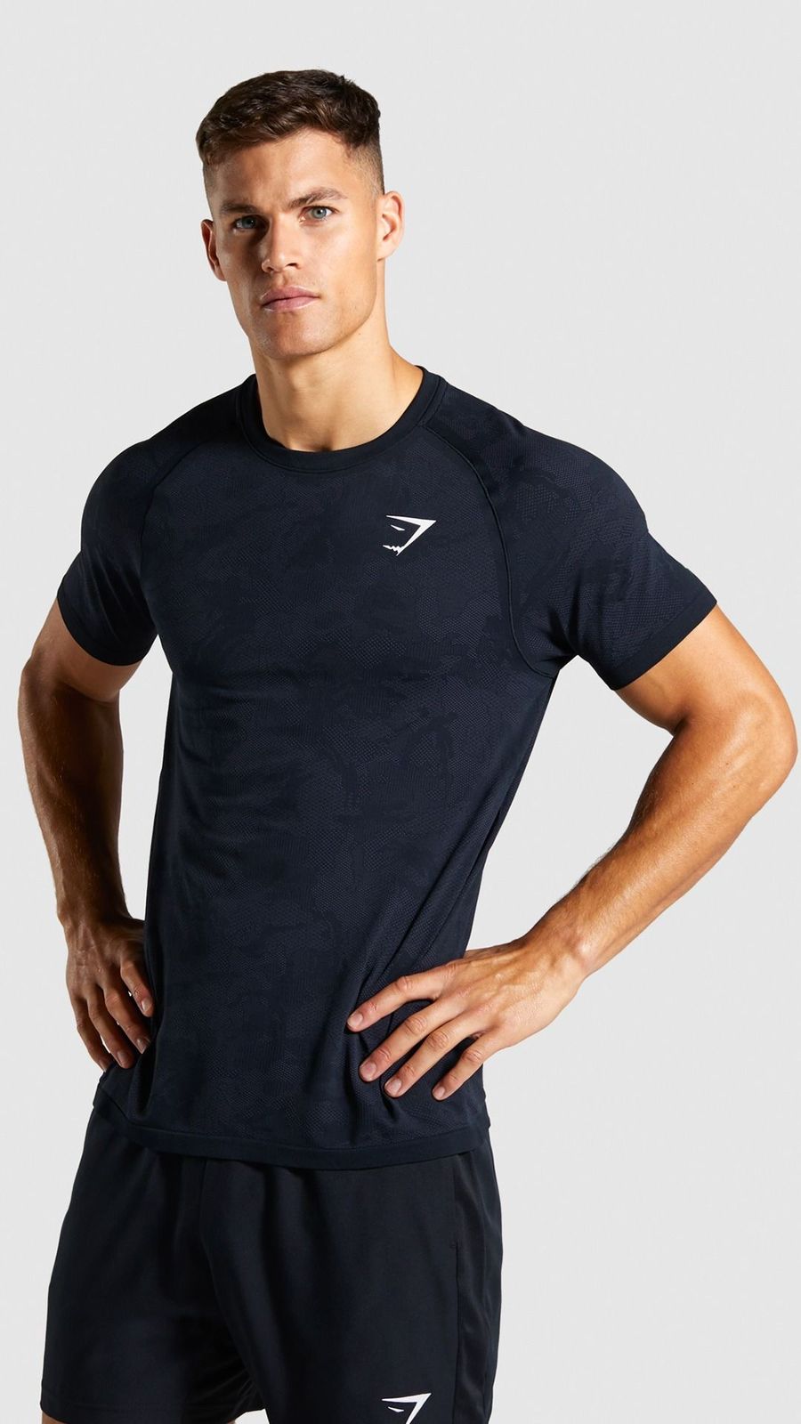 ACTIVEWEAR Image