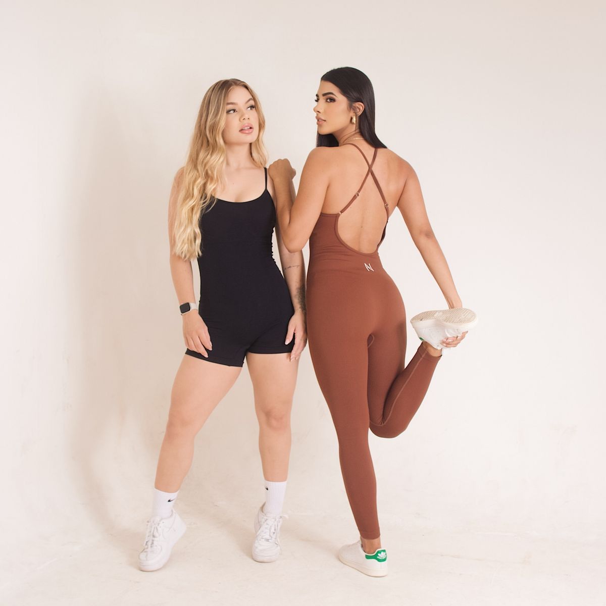 ACTIVEWEAR Image